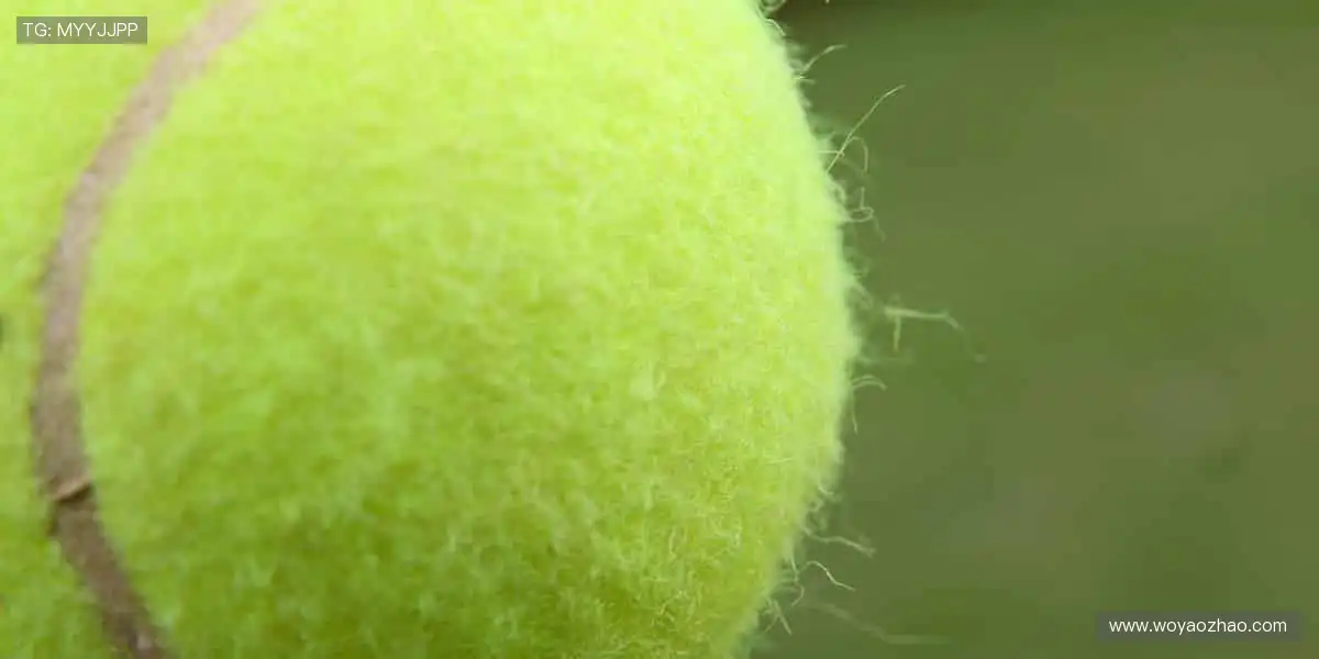 球迷的第二主场，🎯 从球星同款到限量周边，一网打尽你的热爱！